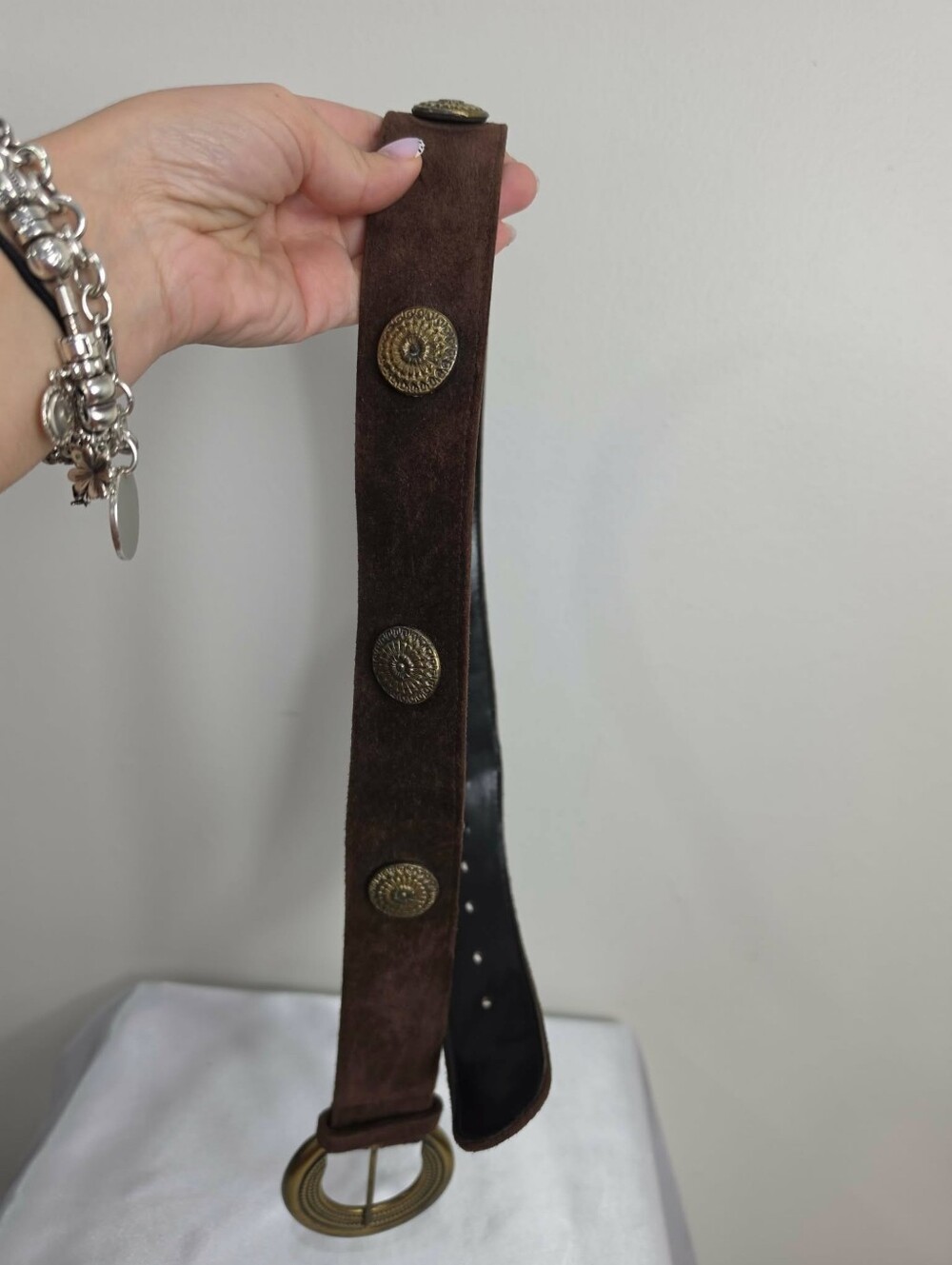 Vintage Brown Suede Belt with Ornate Brass Buckle - Picture 5 of 10